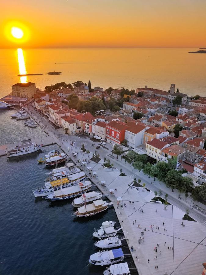 Sea Star With Stunning Sea View Lägenhet Poreč Exteriör bild